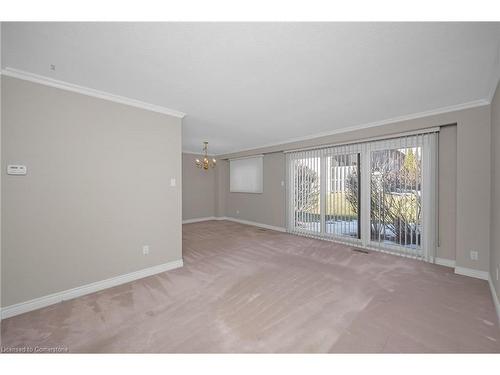 594 Forestwood Crescent, Burlington, ON - Indoor Photo Showing Other Room