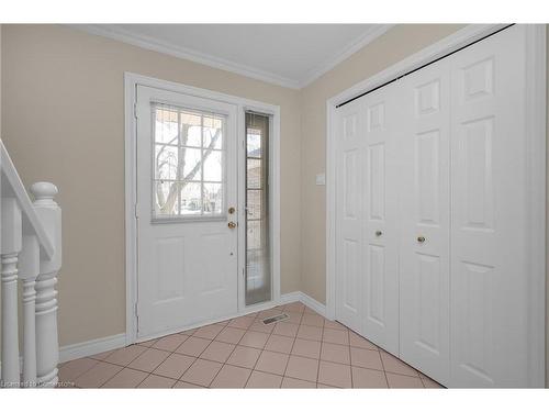 594 Forestwood Crescent, Burlington, ON - Indoor Photo Showing Other Room