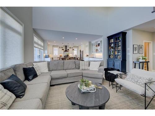 259 Timber Trail Road, Elmira, ON - Indoor Photo Showing Living Room
