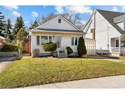 204 East 22nd Street  Hamilton, ON L8V 2V7