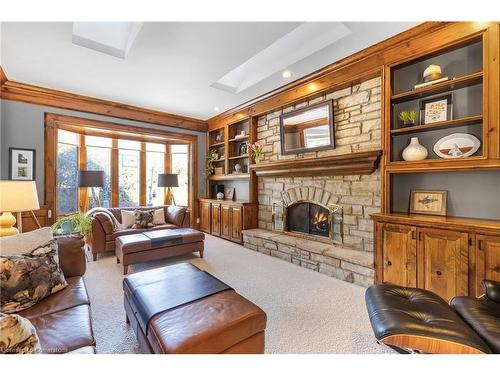 361 Mcnichol Crescent, Burlington, ON - Indoor Photo Showing Living Room With Fireplace