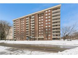 901-1425 Ghent Avenue  Burlington, ON L7S 1X5