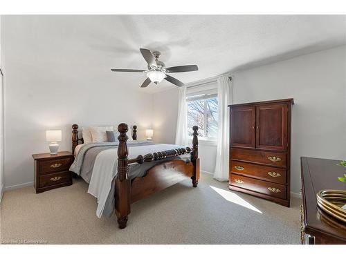 2225 Sheffield Drive, Burlington, ON - Indoor Photo Showing Bedroom