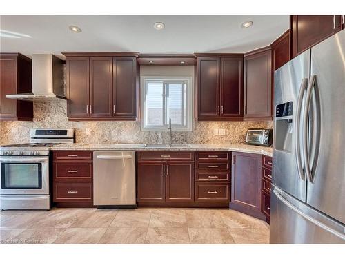 2137 Cleaver Avenue, Burlington, ON - Indoor Photo Showing Kitchen