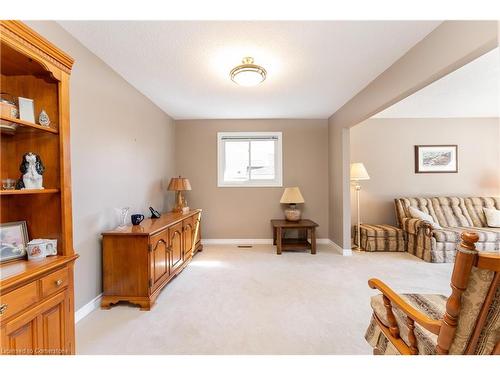 2459 Sinclair Circle, Burlington, ON - Indoor