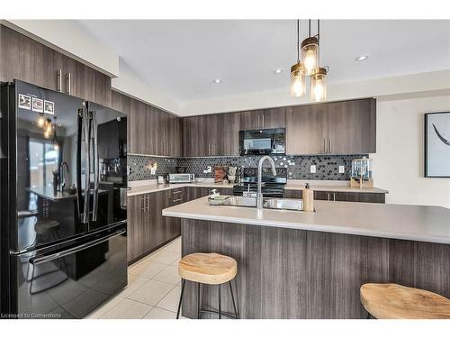 64 Arnold Marshall Boulevard, Caledonia, ON - Indoor Photo Showing Kitchen With Upgraded Kitchen