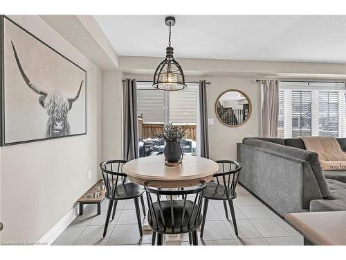 64 Arnold Marshall Boulevard, Caledonia, ON - Indoor Photo Showing Dining Room