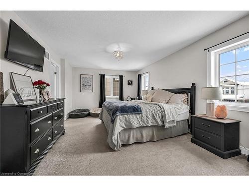 64 Arnold Marshall Boulevard, Caledonia, ON - Indoor Photo Showing Bedroom