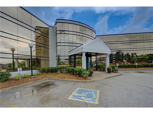 575 Riverbend Drive, Kitchener, ON 