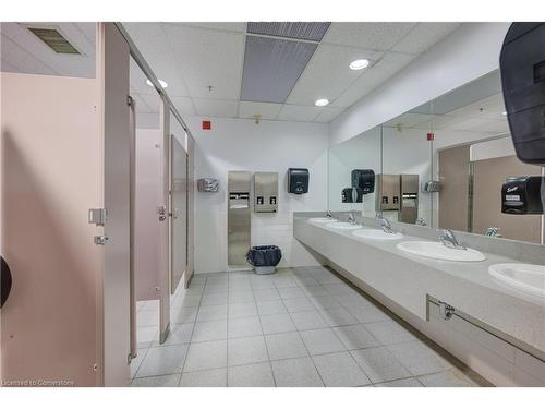 575 Riverbend Drive, Kitchener, ON 