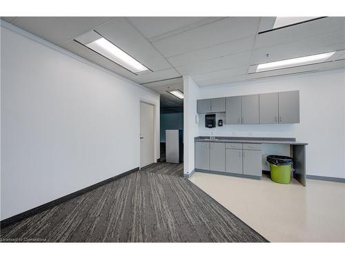 575 Riverbend Drive, Kitchener, ON 