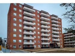 505-851 Queenston Road  Hamilton, ON L8G 1B4