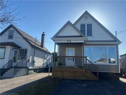 552 Quebec Street, Hamilton, ON - Outdoor With Deck Patio Veranda