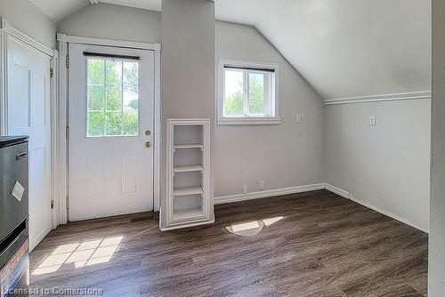 23 Queensdale Avenue W, Hamilton, ON - Indoor Photo Showing Other Room