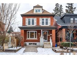 164 Edgemont Street S Hamilton, ON L8K 2H9