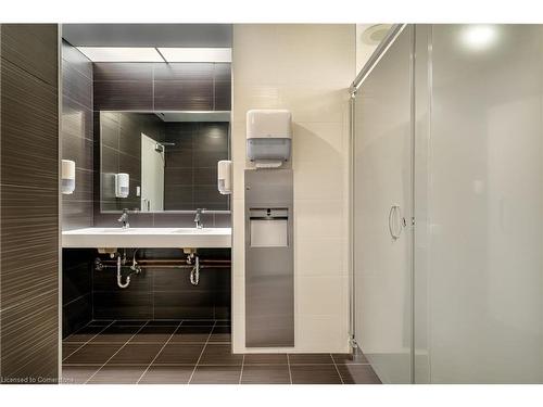 1200-21 King Street W, Hamilton, ON 