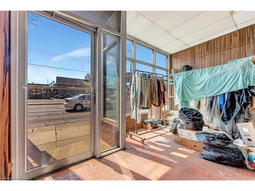 893 Barton Street E, Hamilton, ON 