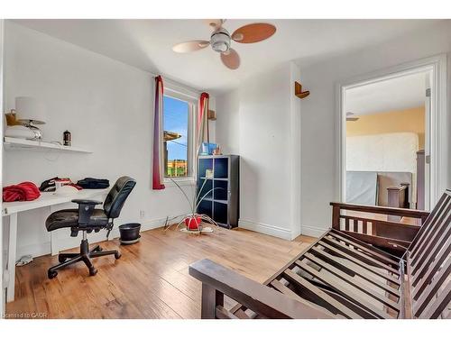 893 Barton Street E, Hamilton, ON 