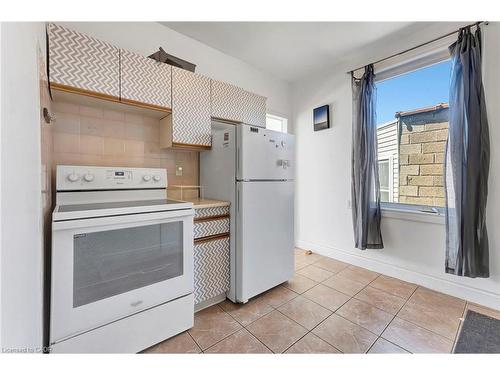 893 Barton Street E, Hamilton, ON 