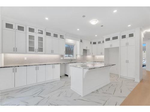 22 Roselawn Avenue, Ancaster, ON - Indoor Photo Showing Kitchen With Upgraded Kitchen