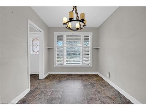 9 Gavin Drive, St. Catharines, ON - Indoor Photo Showing Other Room