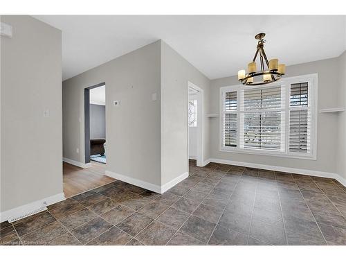9 Gavin Drive, St. Catharines, ON - Indoor Photo Showing Other Room