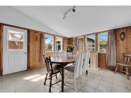 9 Gavin Drive, St. Catharines, ON - Indoor Photo Showing Dining Room