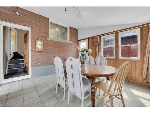 9 Gavin Drive, St. Catharines, ON - Indoor Photo Showing Dining Room