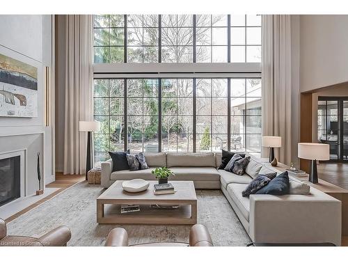 3093 Princess Boulevard, Burlington, ON - Indoor Photo Showing Living Room With Fireplace