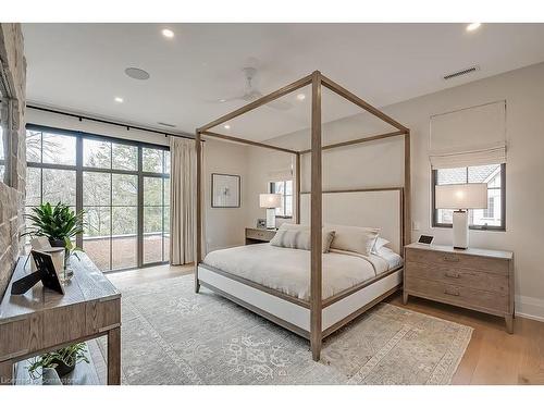 3093 Princess Boulevard, Burlington, ON - Indoor Photo Showing Bedroom