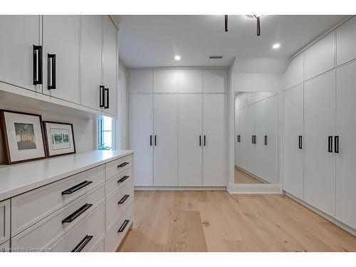 3093 Princess Boulevard, Burlington, ON - Indoor