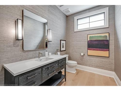 3093 Princess Boulevard, Burlington, ON - Indoor Photo Showing Bathroom