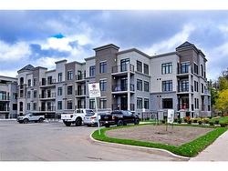 306-153 Wilson Street W Ancaster, ON L9G 1N4