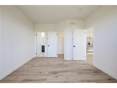 117 Thackeray Way, Harriston, ON - Indoor Photo Showing Other Room