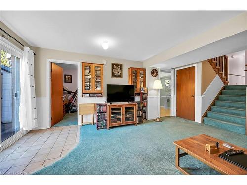 43 Everest Street, Hamilton, ON - Indoor