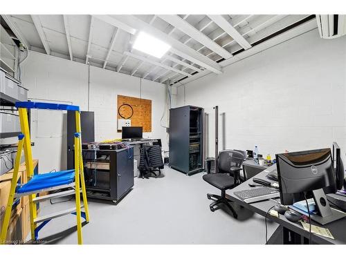 1030 Heritage Road, Burlington, ON 