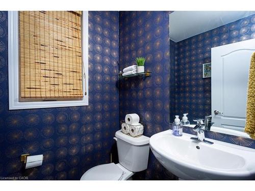 7776 Tupelo Crescent, Niagara Falls, ON - Indoor Photo Showing Bathroom