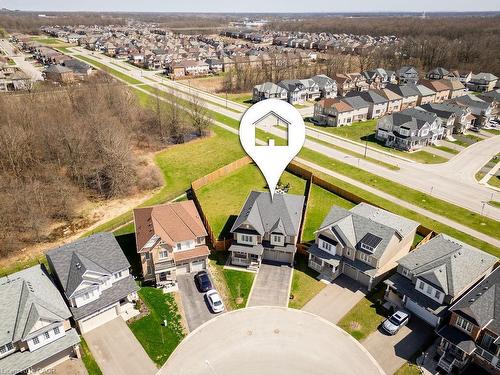 7776 Tupelo Crescent, Niagara Falls, ON - Outdoor With View