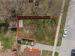 332 Prospect Avenue  Kitchener, ON N2A 1C7