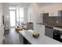 104-461 Green Road  Stoney Creek, ON L8E 5B4