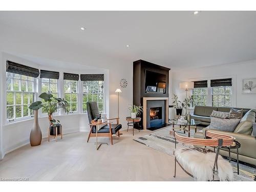 1060 Mohawk Road, Burlington, ON - Indoor Photo Showing Living Room With Fireplace