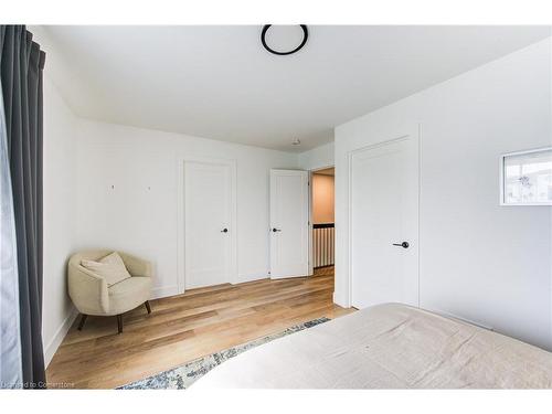 14-4222 Lismer Lane, London, ON - Indoor