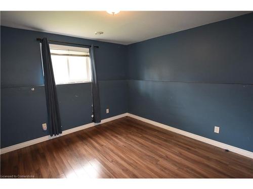 3 Elgin Street S, Thorold, ON - Indoor Photo Showing Other Room