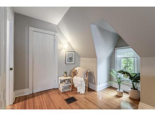 198 Duke Street, Hamilton, ON - Indoor Photo Showing Other Room