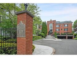 23-2220 Lakeshore Road  Burlington, ON L7R 4G7