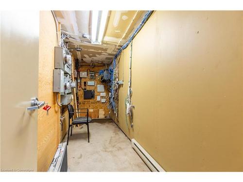 21 Bold Street, Hamilton, ON 