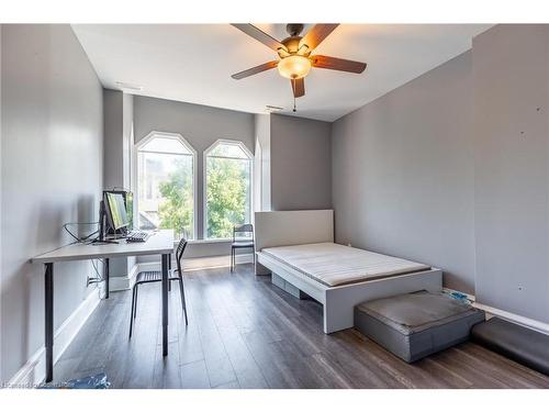 21 Bold Street, Hamilton, ON 