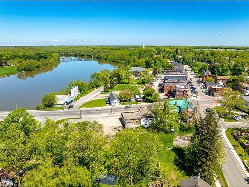 39 Talbot Street W, Cayuga, ON 