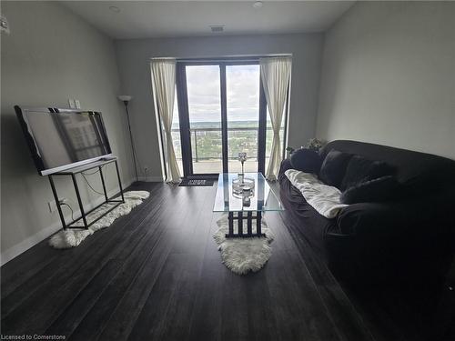 2304-15 Queen Street S, Hamilton, ON - Indoor Photo Showing Other Room