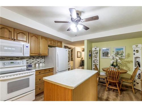 6607 Ellis Road, Cambridge, ON - Indoor Photo Showing Kitchen